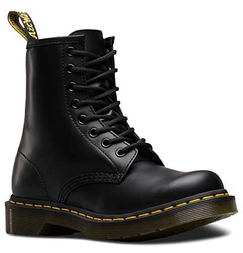 Dr Martens Women's 1460w Originals Eight-Eye Lace-up Boot