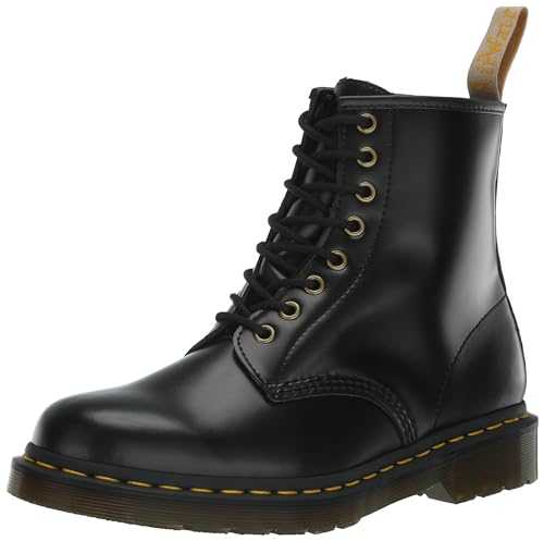 DR MARTENS Men's 8 Eye Boot, Black Norfolk Flat & Black Borg Fleece, 11 UK