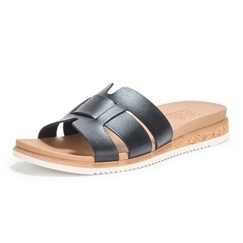 Women's Desert Kiss Low Peak Look Slide Sandal