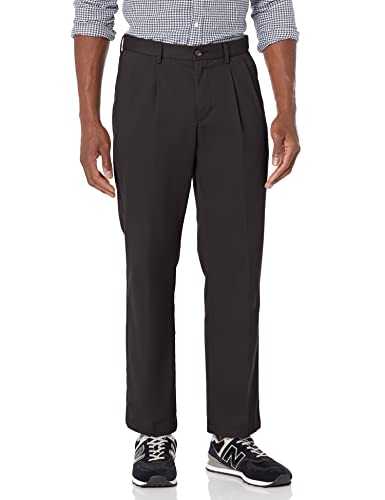 Amazon Essentials Men's Classic-Fit Wrinkle-Resistant Pleated Chino Trouser (Available in Big & Tall)