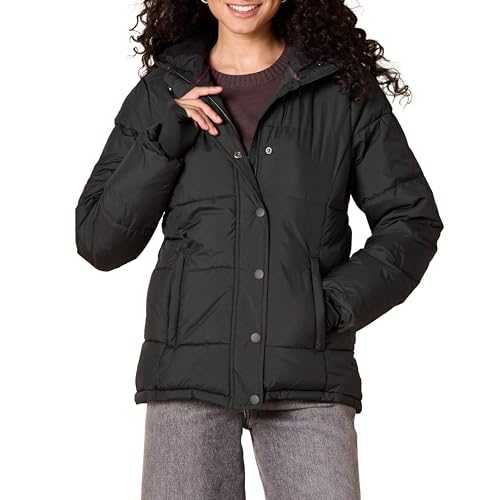 Amazon Essentials Women's Heavyweight Quilted Long-Sleeved Hooded Puffer Coat (Available in Plus Size)